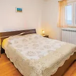 Prázdninový dům Crni Vi *
