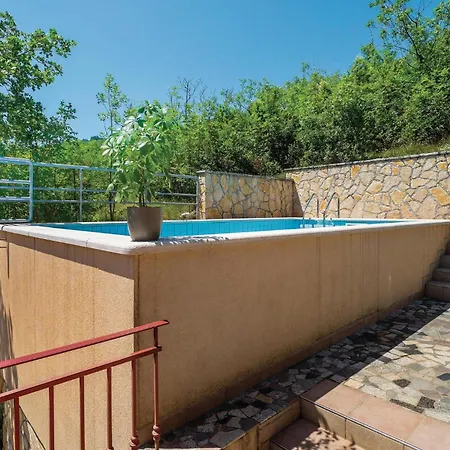 Crni Vi Labin (Istria)
